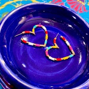Super cute hoop heart colorful earrings!